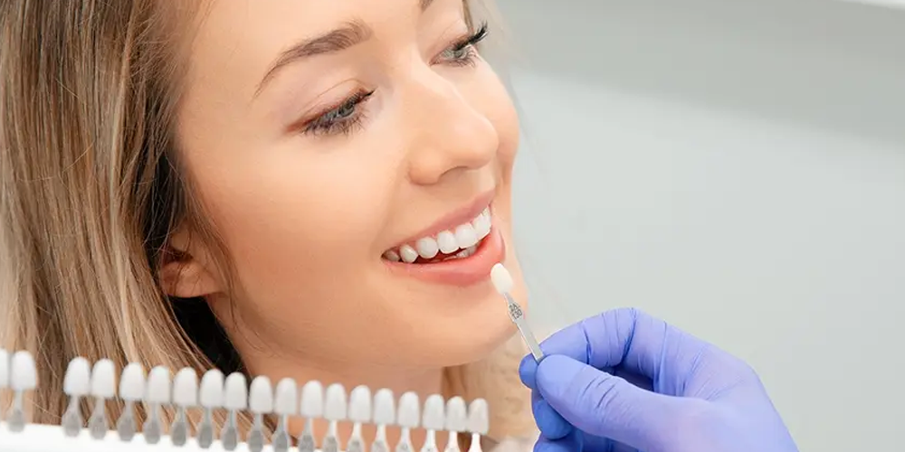 Lo sbiancamento dentale danneggia lo smalto dei denti? Gli attuali approcci scientifici %Sep% %Sitename%