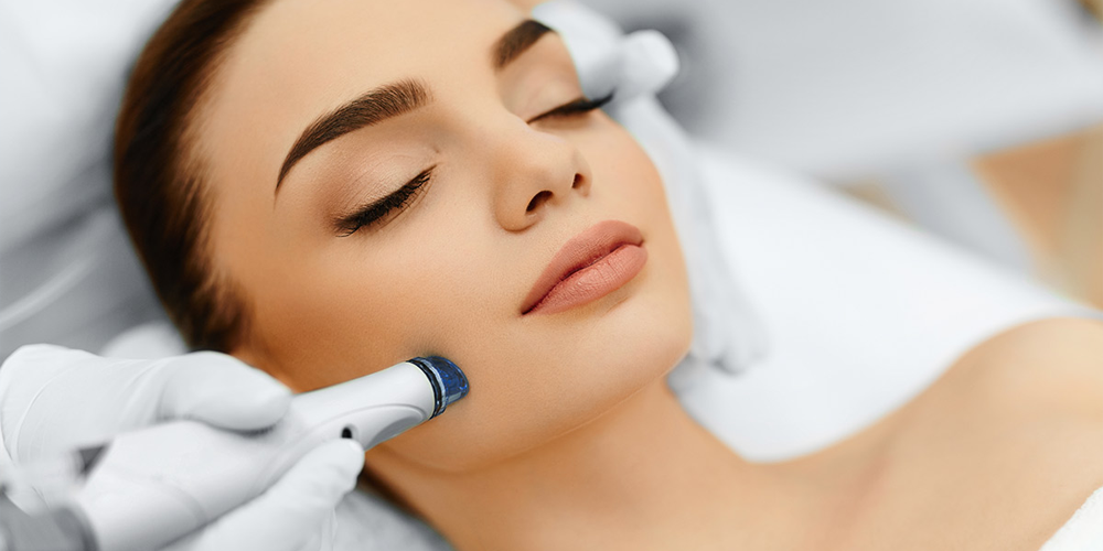 Hydrafacial Miracle: Sofortige Ausstrahlung und Vitalität vor besonderen Anlässen %Sep% %Sitename%