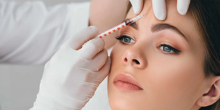 Botox | Die Neugierigsten: Wirkung, Dauer und Sicherheit