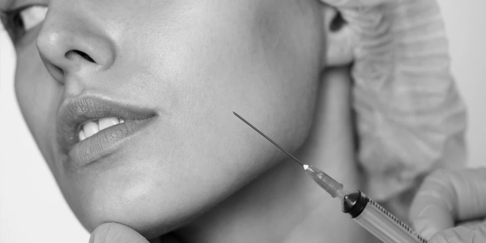 Botox Behandlung von Falten, Schwitzen und Zahnstraffung